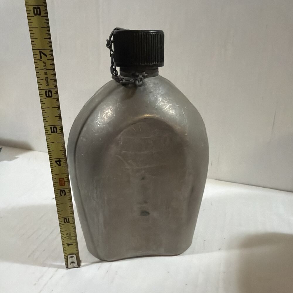 WW2 Aluminum Canteen A.G.M. CO. 1945